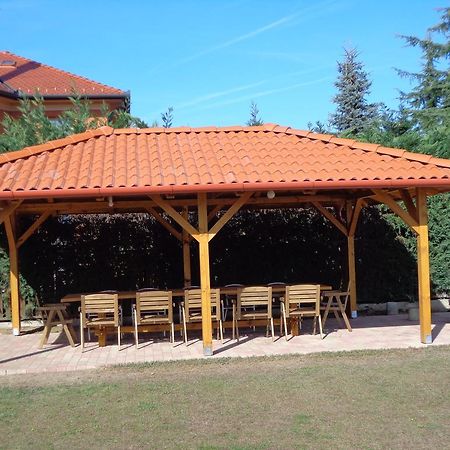Hotel Sosto Gold Vendeghaz Nyíregyháza Exterior foto